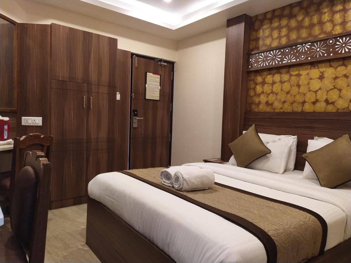 Hotel White Boutique Pondicherry Exterior photo