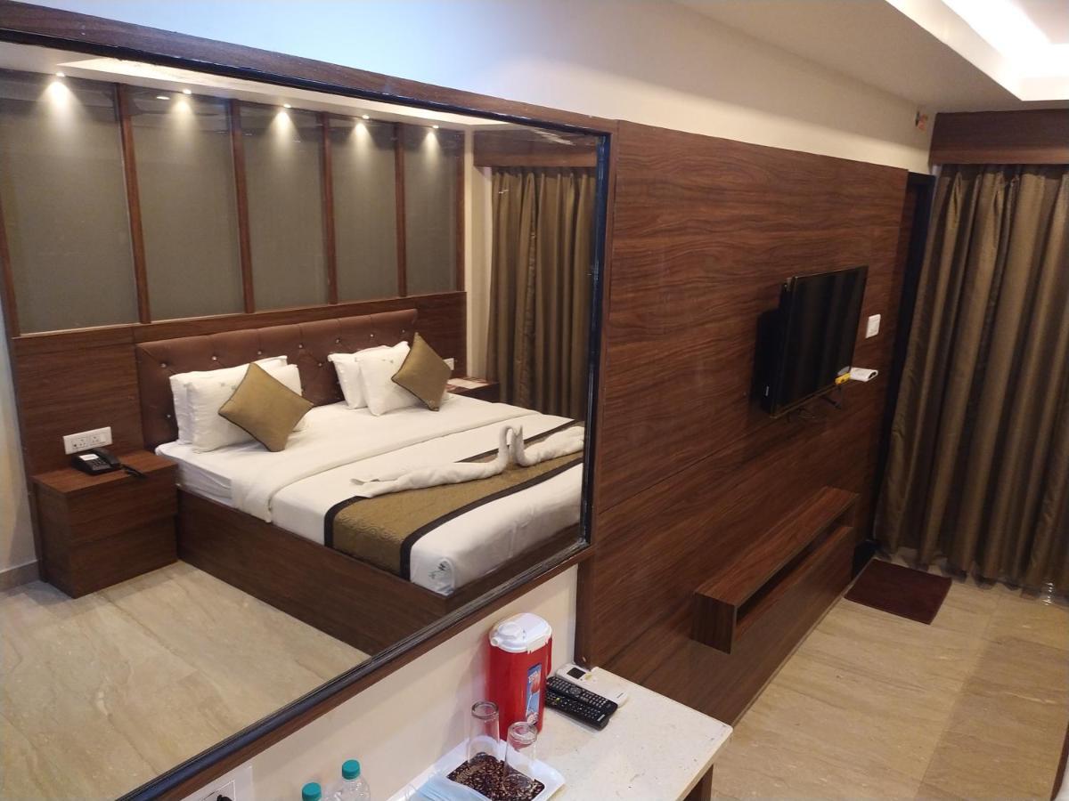 Hotel White Boutique Pondicherry Exterior photo