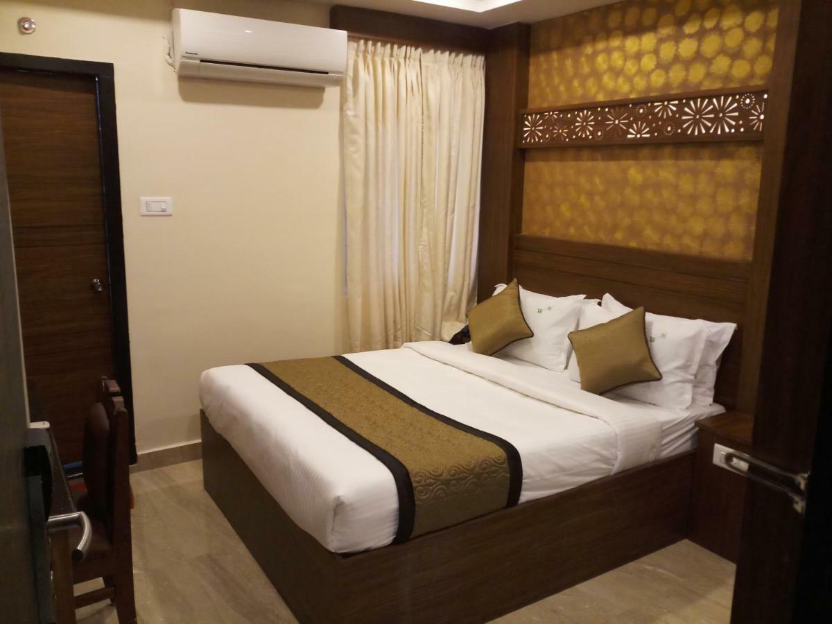 Hotel White Boutique Pondicherry Exterior photo